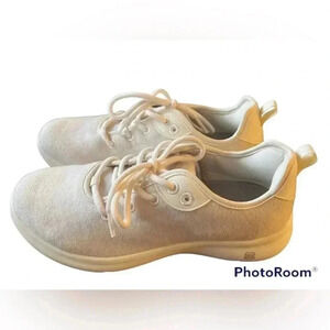 FLX DYNAMIC WOOL SOFT TRAINING SNEAKERS 7.5 wide